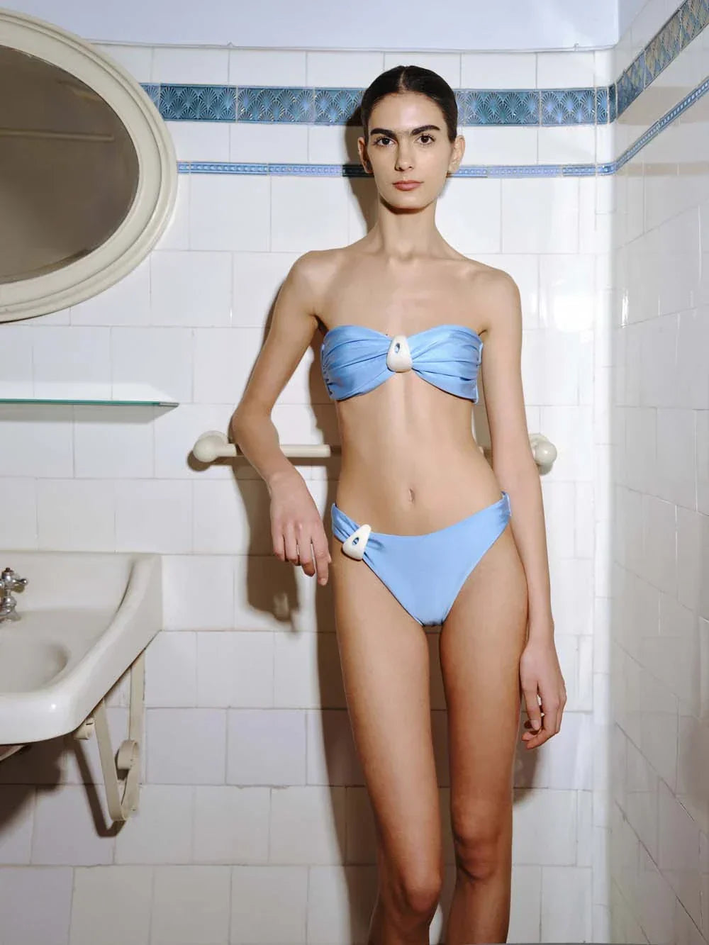 43.Vera-Bikini-River1.3_73dfc962-d1f3-4977-b3f5-ef1366e4581b.webp