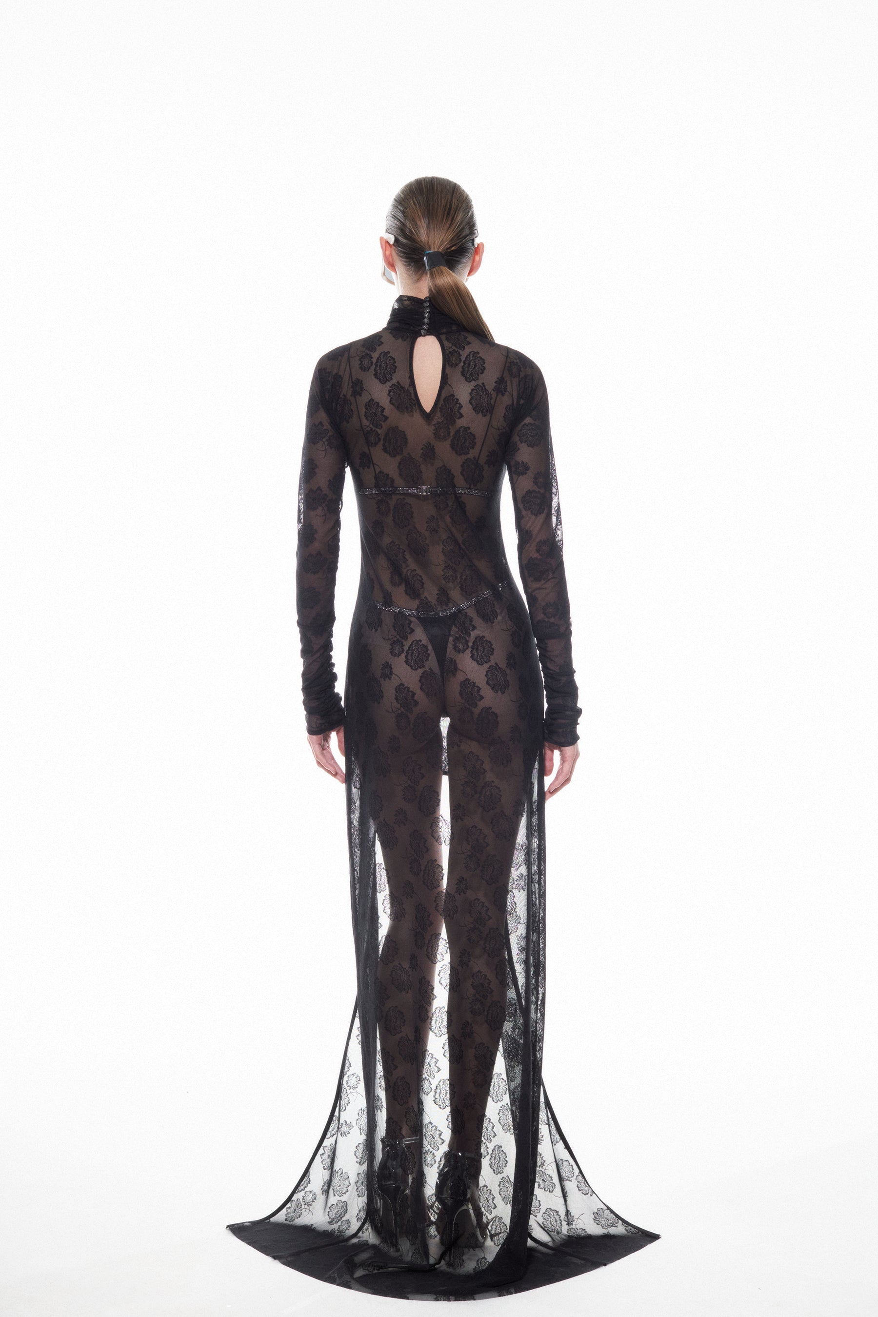 Nué Studio - AFFAIR LACE DRESS - SAMPLE SALE LONDON 