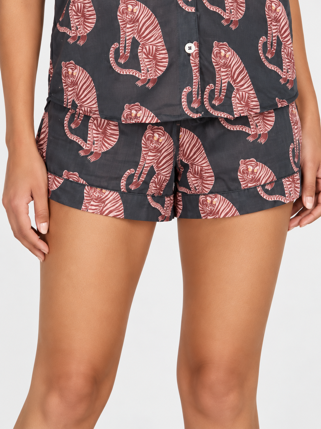 CharcoalTigerPrintPajamaSet.png