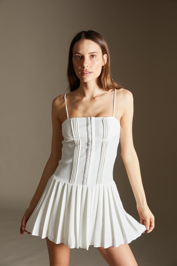 White dress with pleated skirt - SAMPLE SALE LONDON 