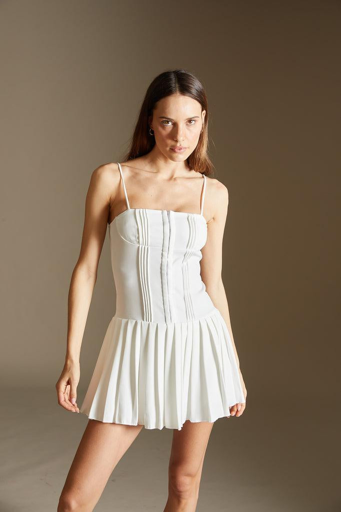 White dress with pleated skirt - SAMPLE SALE LONDON 