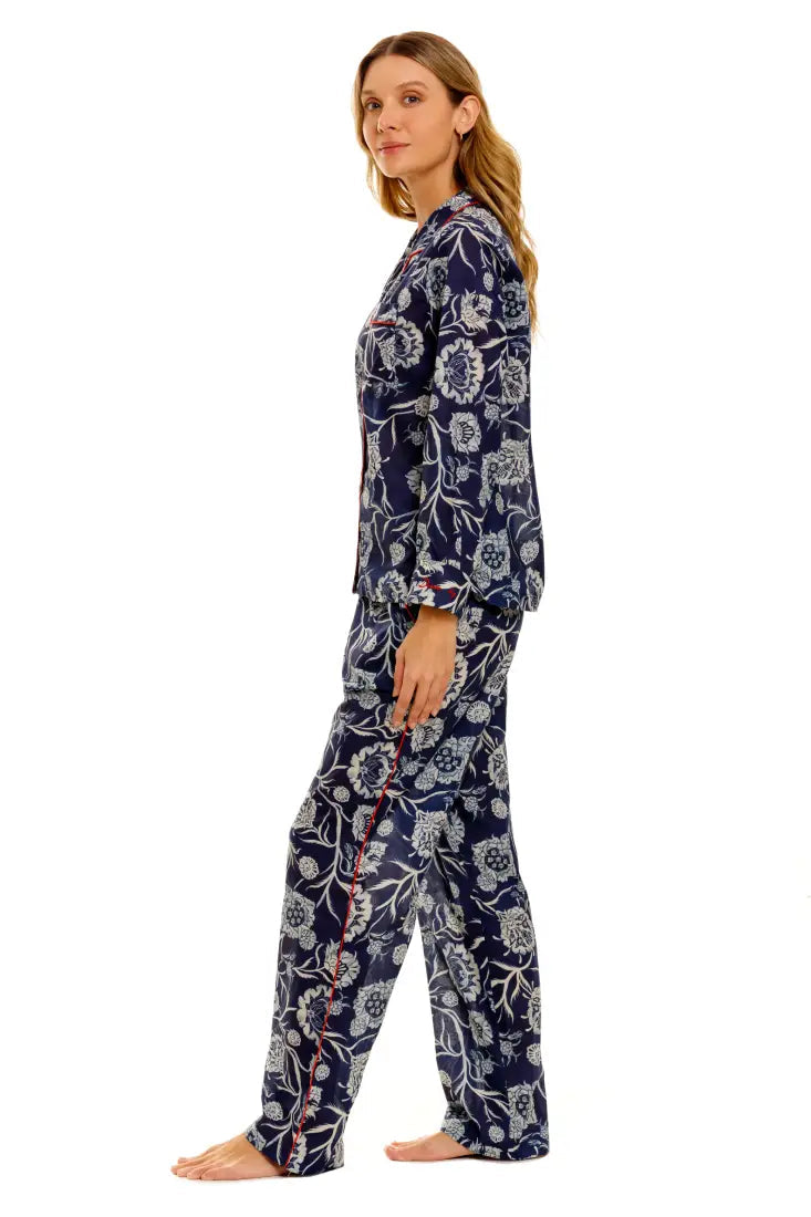 The Lazy Poet EMMA CLAIRE BLUE LONG PAJAMA SET, S