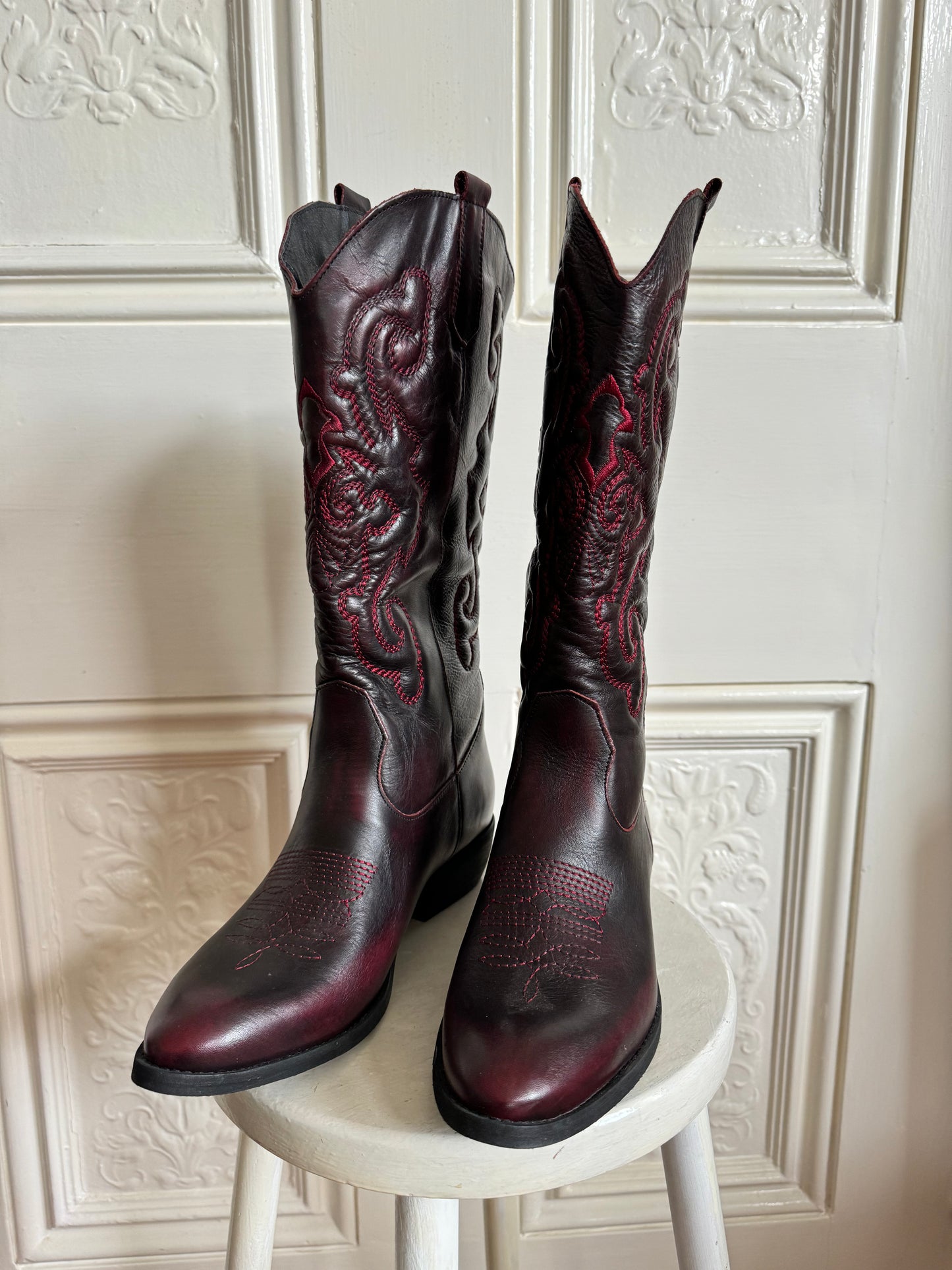 Divine Follie burgundy mid cuff leather boots