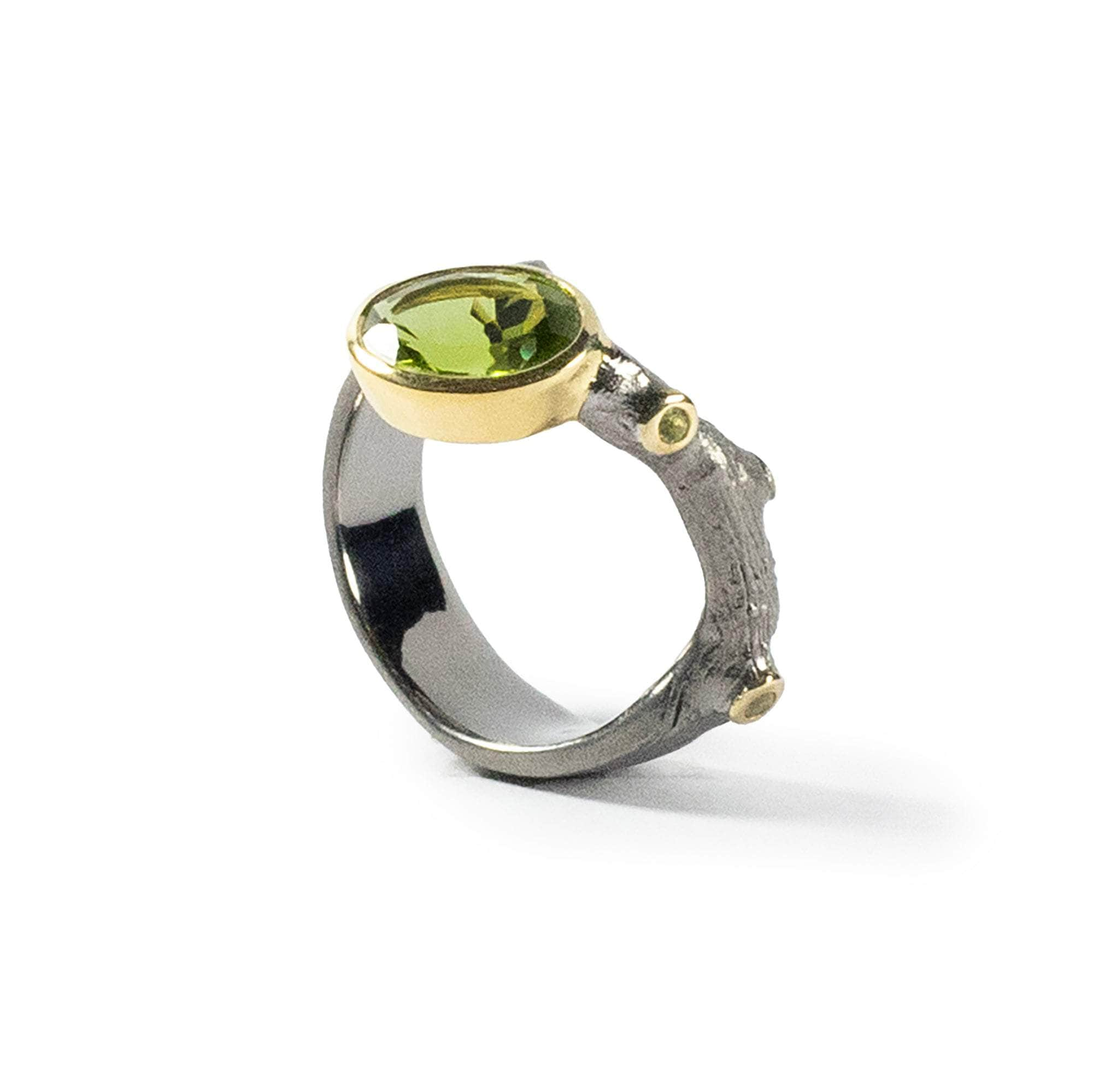 Luonto Peridot Ring GERMAN KABIRSKI