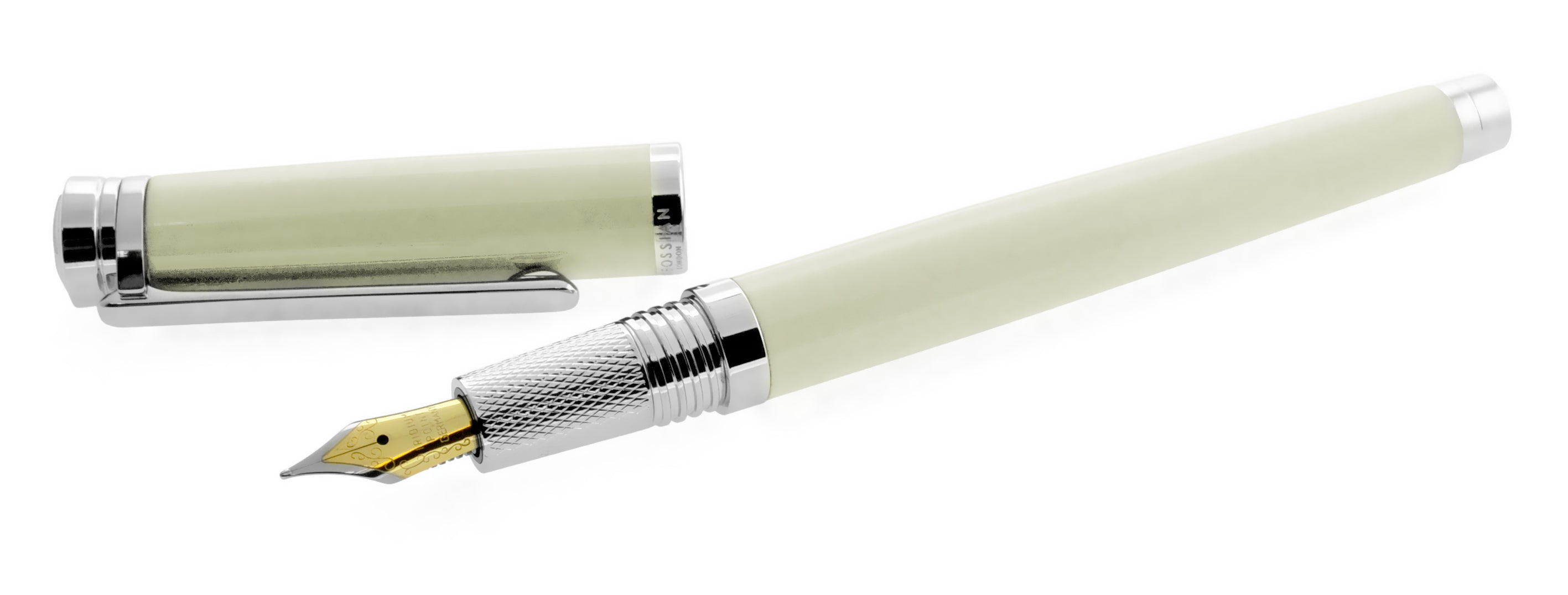LACCA CLASSIC FOUNTAIN IN WHITE