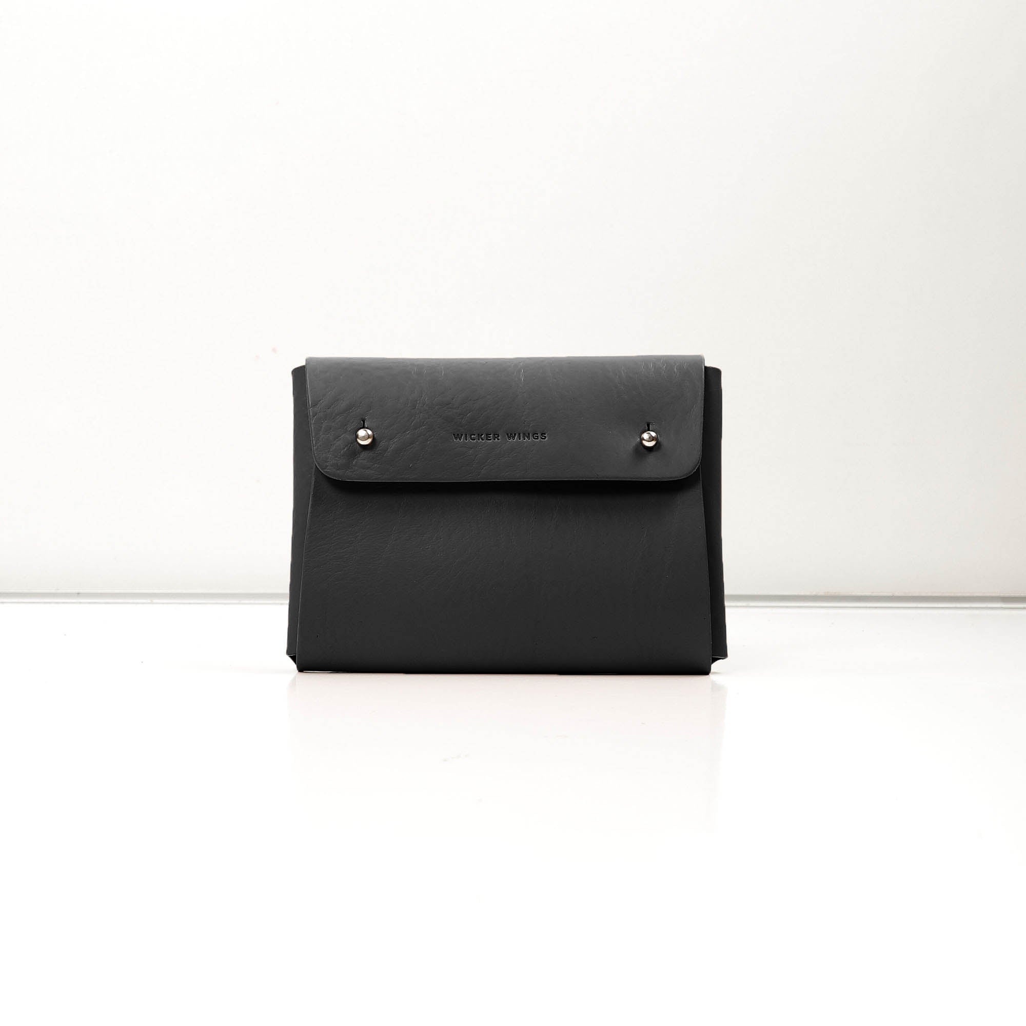 Black Medium Pouch