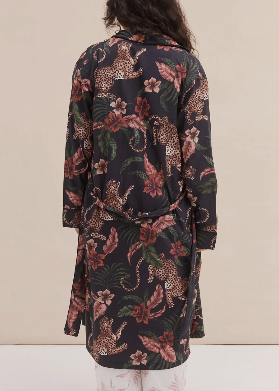 Desmond & Dempsey - SOLEIA Robe - Size L