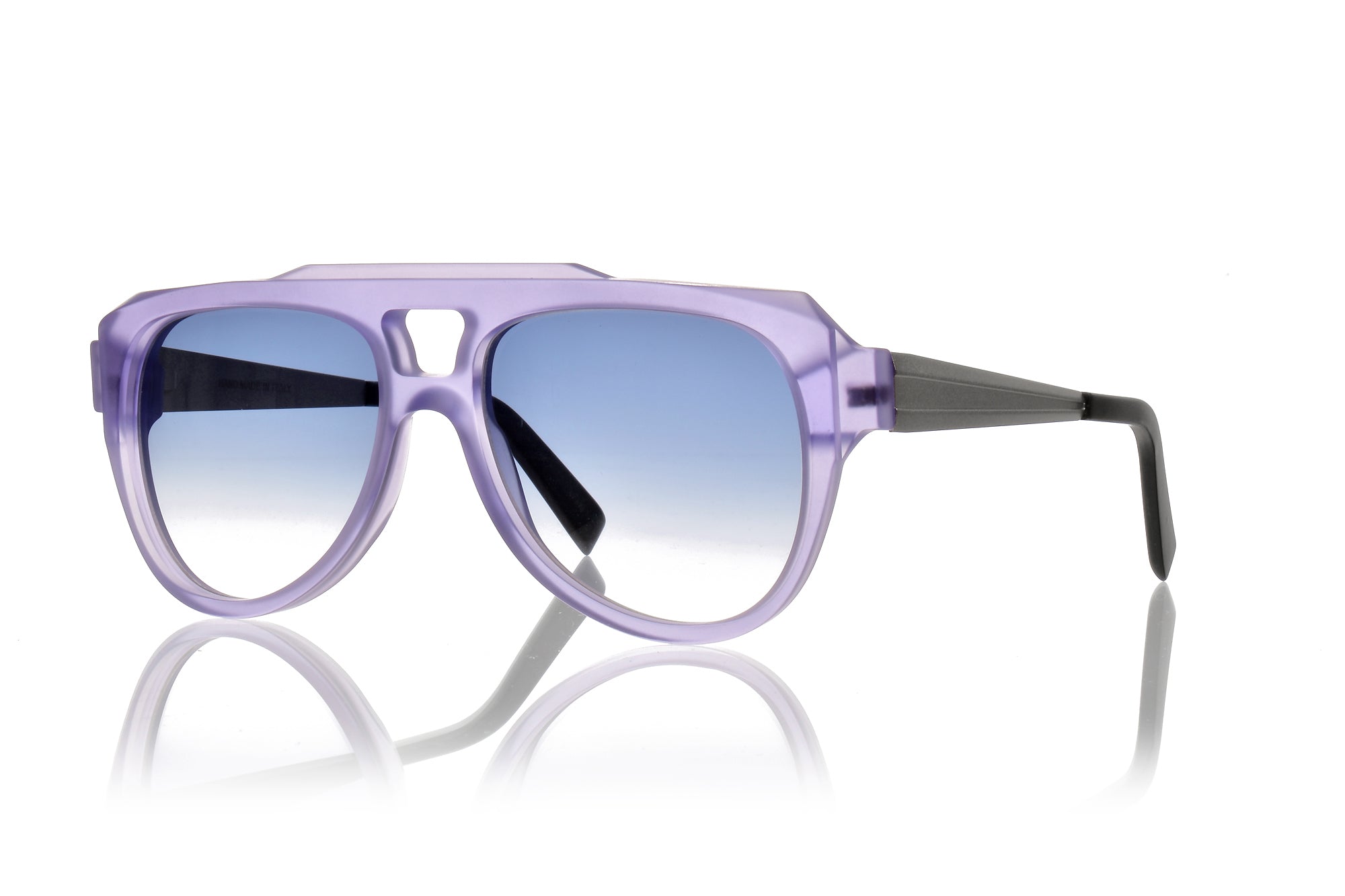 Sunglasses_Collection_James_C2s_Iris_Product_Image_02.jpg
