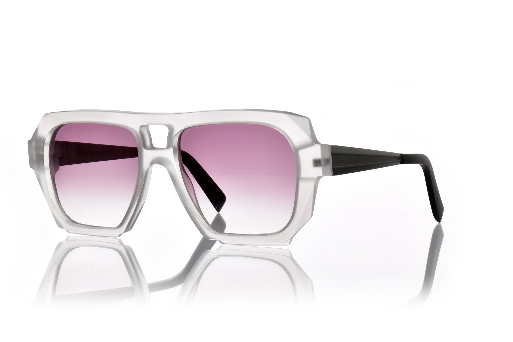 Sunglasses_Collection_Luke_S2_Glacier_Product_Image_02.jpg