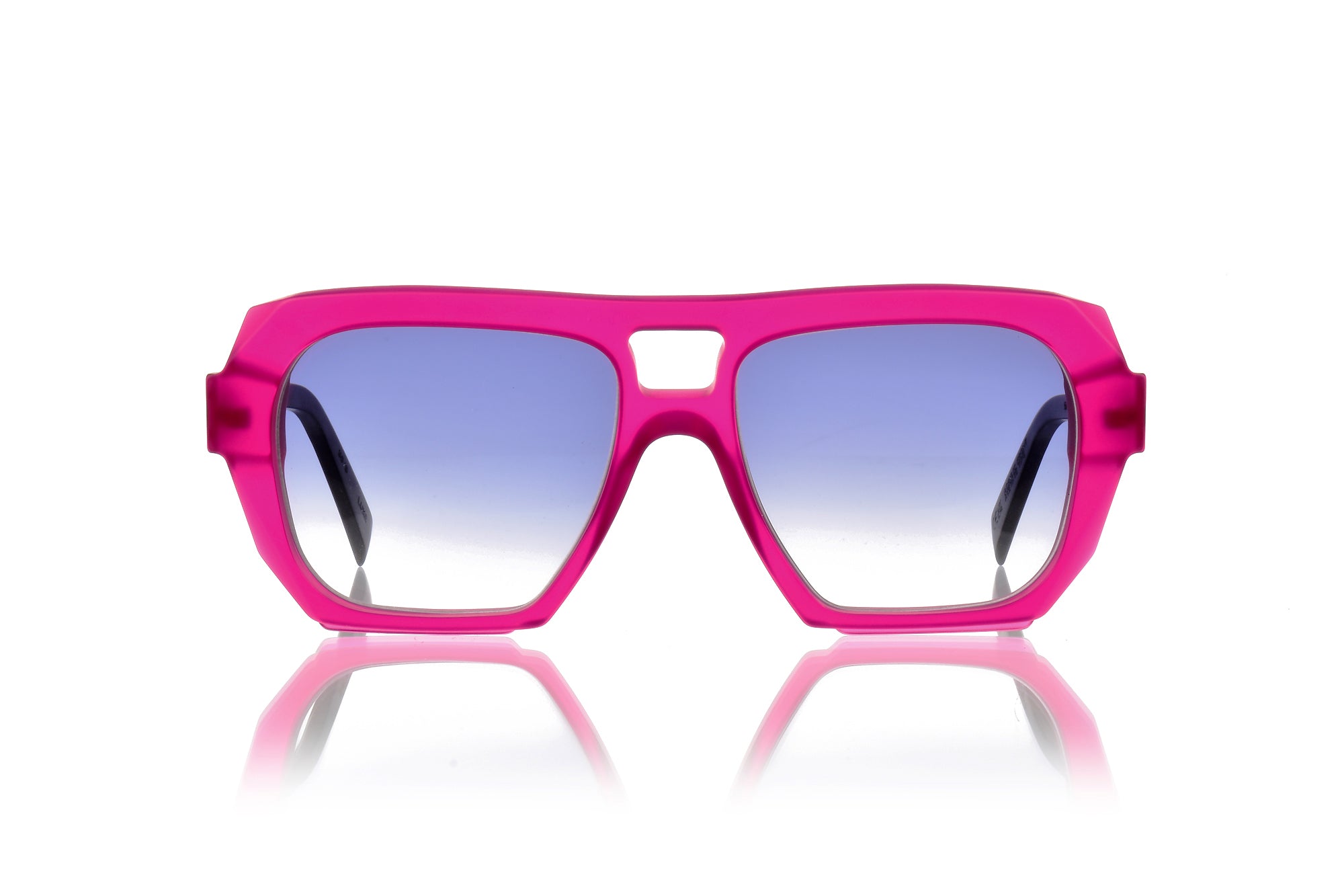 Sunglasses_Collection_Luke_S6_Raspberry_Product_Image_01.jpg