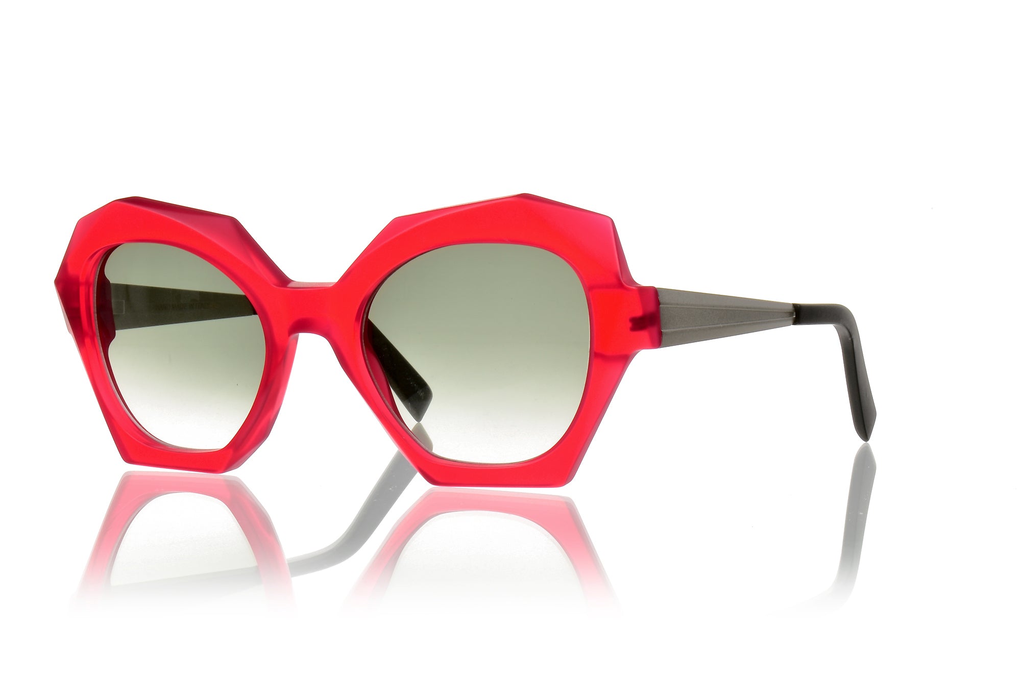 Sunglasses_Collection_Sophia_C3_Crimson_Product_Image_02.jpg