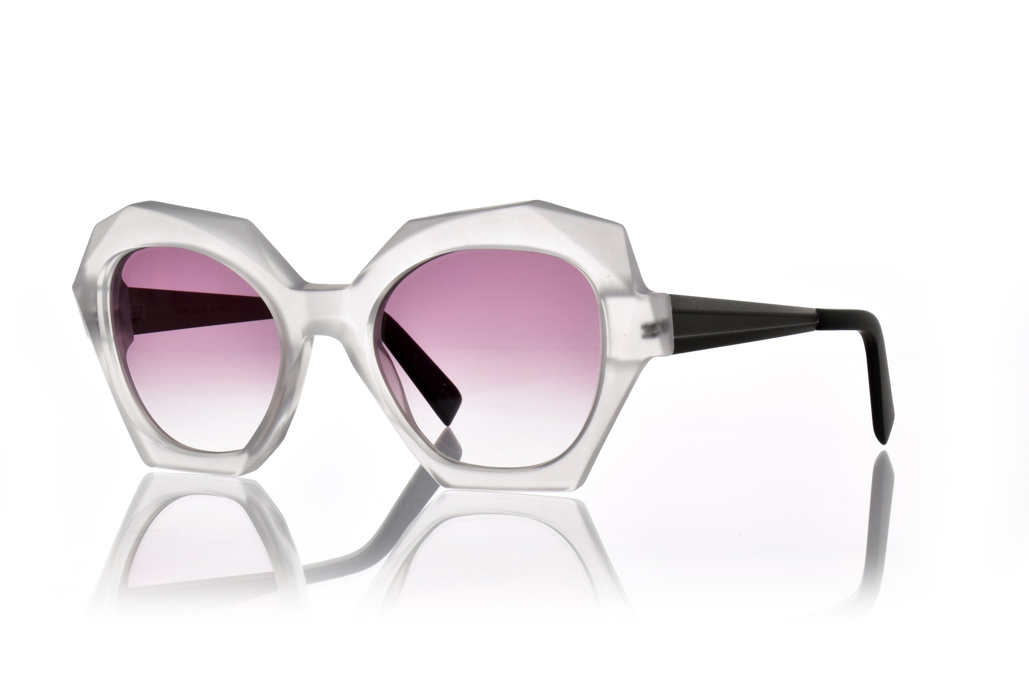 Sunglasses_Collection_Sophia_S2_Glacier_Product_Image_02.jpg