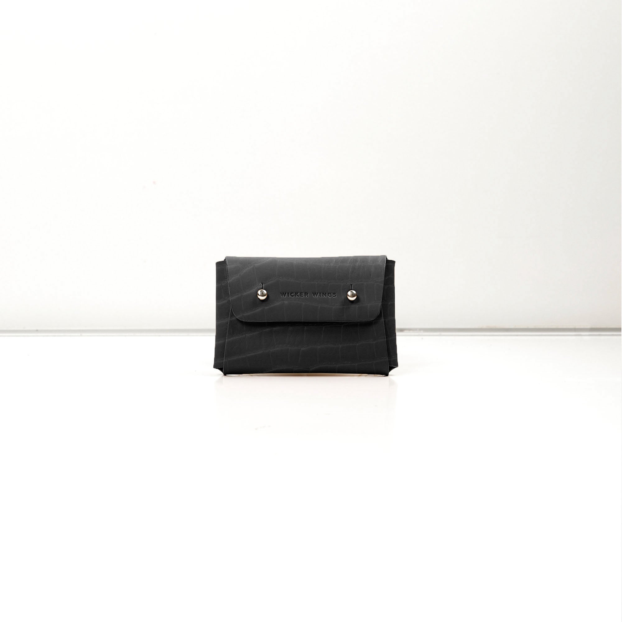 Black Croco Kuai Small Pouch