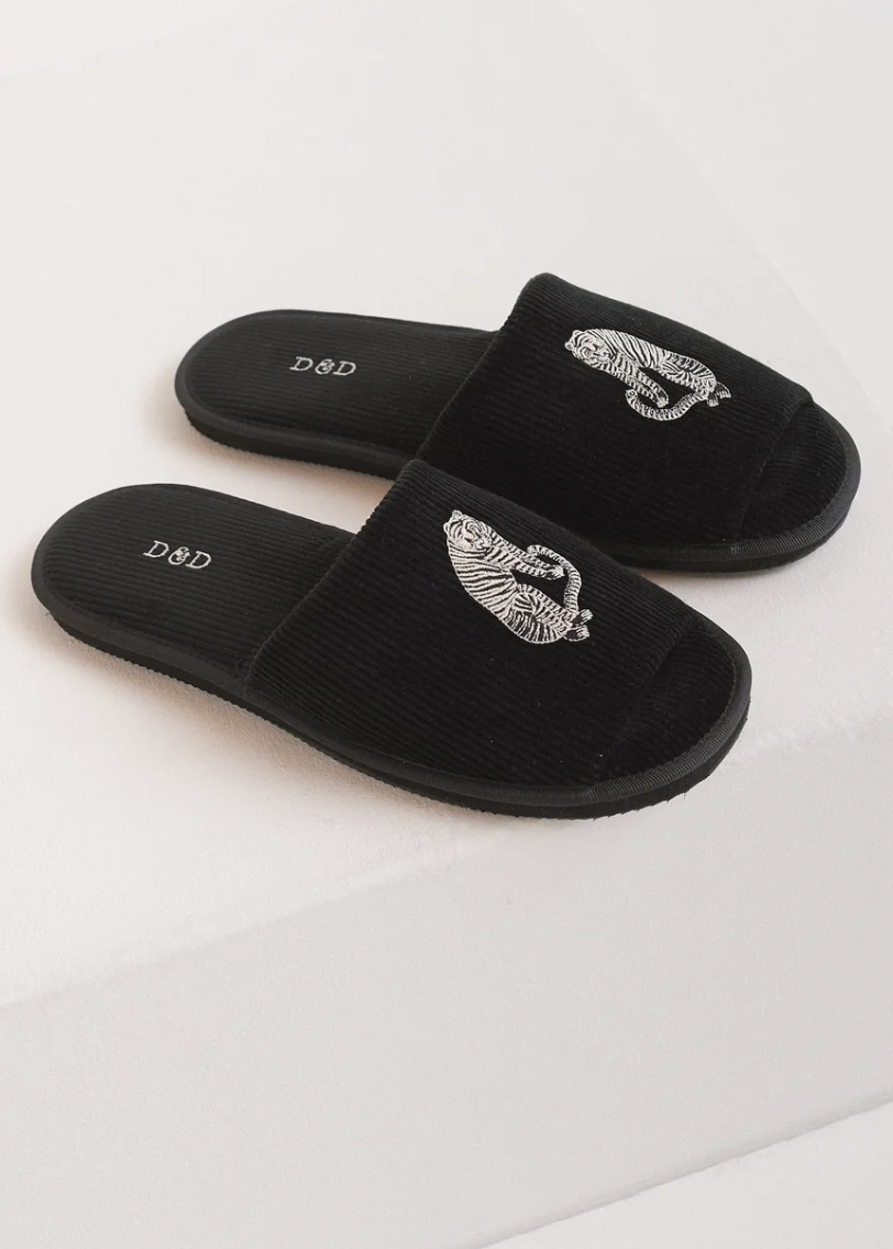 Desmond & Dempsey - SANSINDO CORDUROY Slippers - Size 44