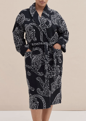 Desmond & Dempsey - JAG black Robe L