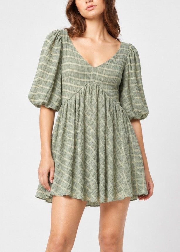Elliatt CURAAE Leora Short Sleeve Mini Dress - Sage Size S