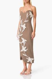 Elliatt Ilaria Sweetheart Midi Dress - Mocha Size S/UK8