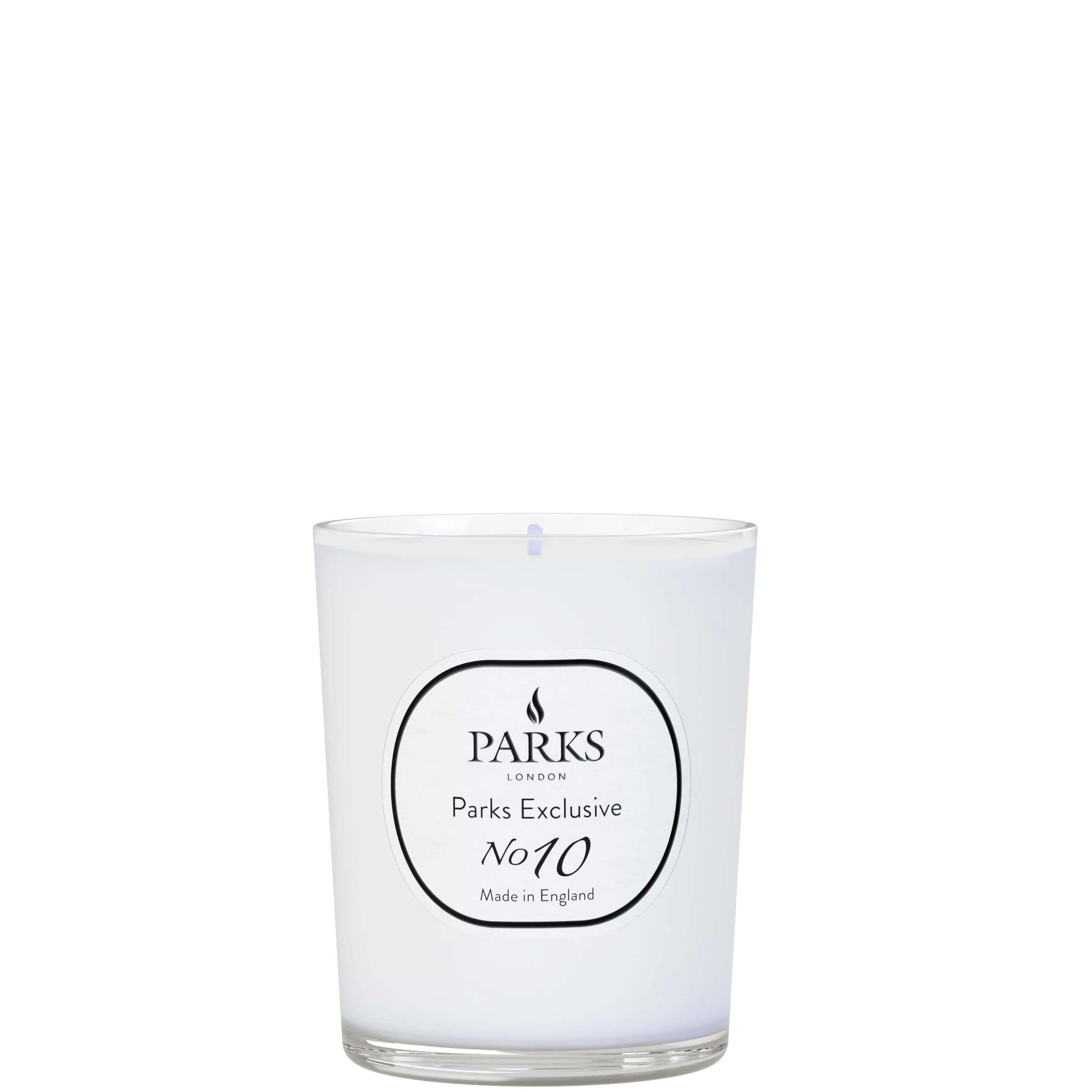 A white candle with a label reading 'PARKS Exclusive No10' in a clear glass vessel.