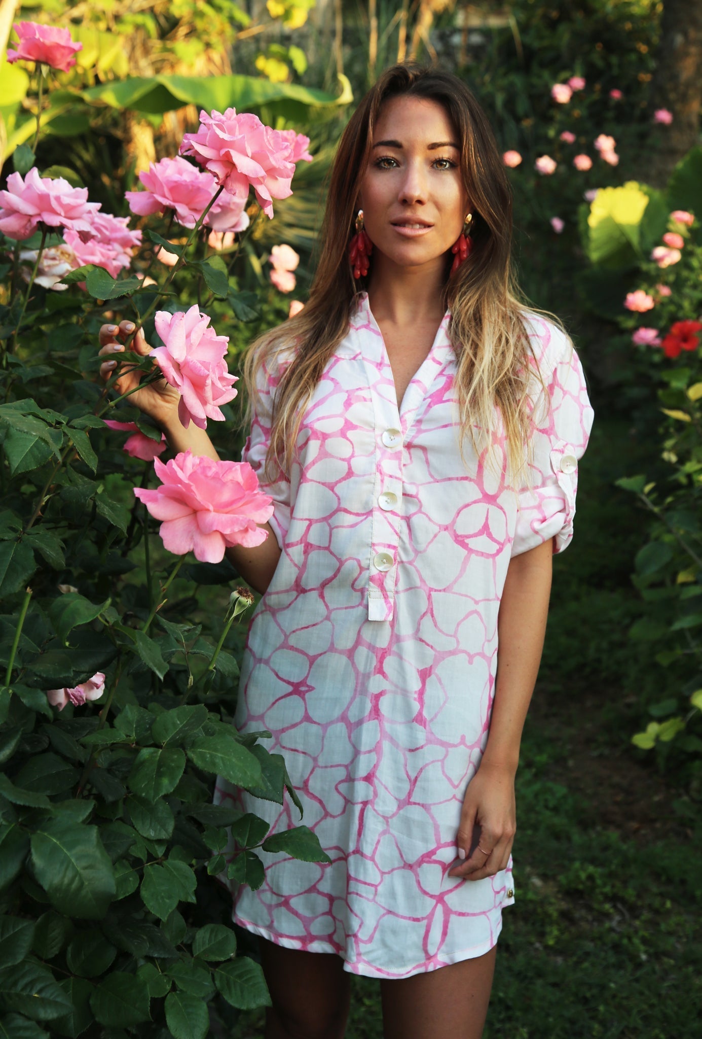 sophia_alexia_pink_pebbles_beach_shirt__1.jpg