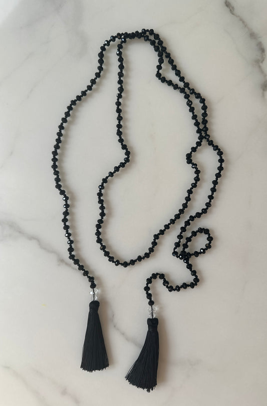 Atelier DXB - Handmade Agate Necklace
