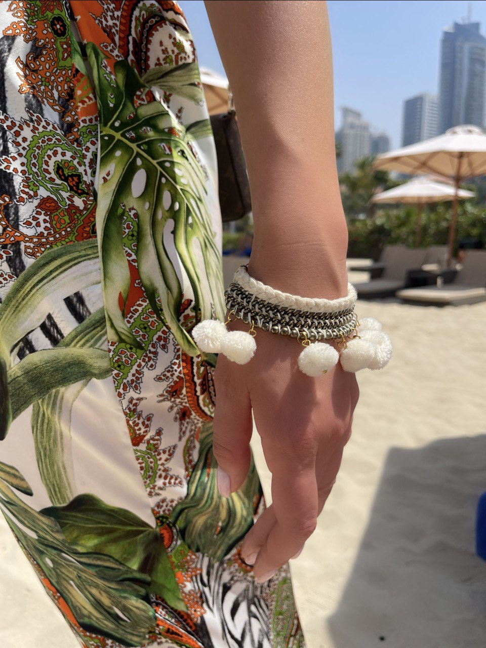 Atelier DXB - Handmade white bracelet