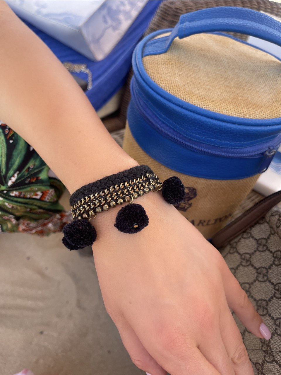 Atelier DXB - Handmade black bracelet